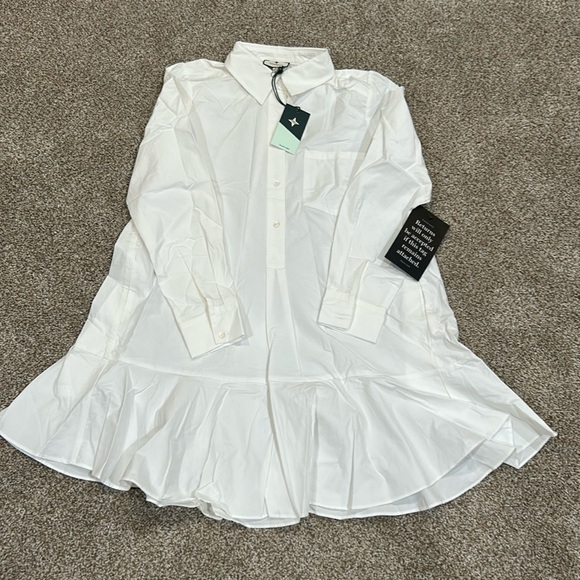 White Callahan Shirt Dress
TUCKERNUCK - Picture 6 of 10